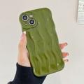 Funda Ondulada Lineal 3D para iPhone 13