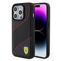 Funda Ferrari Línea Inclinada Perforada para iPhone 15 Pro - Negro