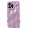 Funda TPU Burbujas de Caramelo con Borde Ondulado iPhone 15 Pro Max - Morado Claro